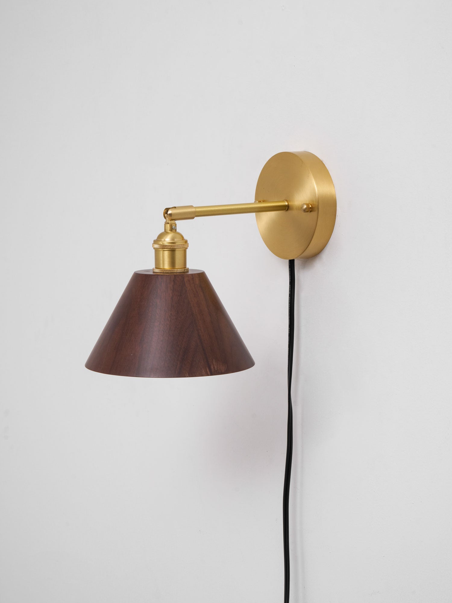 Wall Sconce, Solid Walnut Shade, Brass Plug-In, E27 Dimmable
