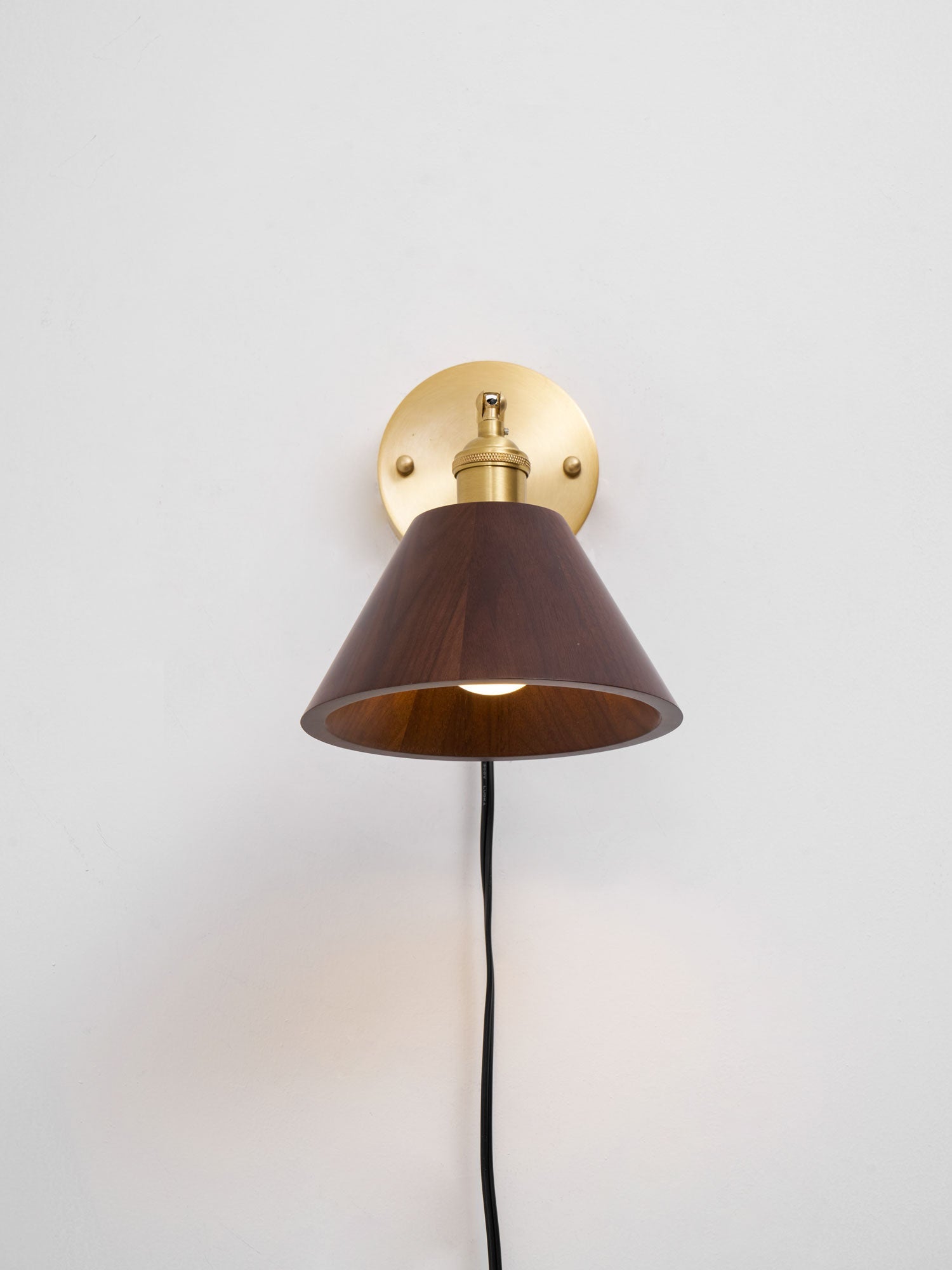 Wall Sconce, Solid Walnut Shade, Brass Plug-In, E27 Dimmable