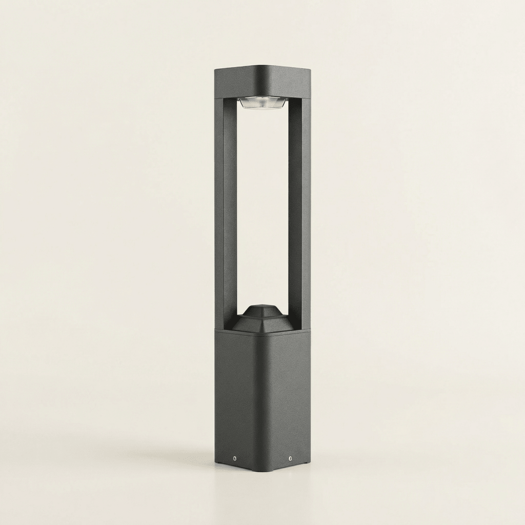Weatherproof Garden and Pathway LED Light for Outdoor Walkways