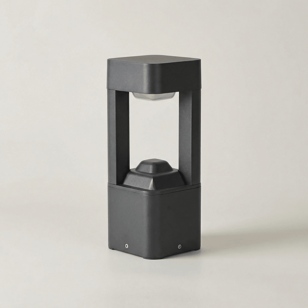Weatherproof Garden and Pathway LED Light for Outdoor Walkways