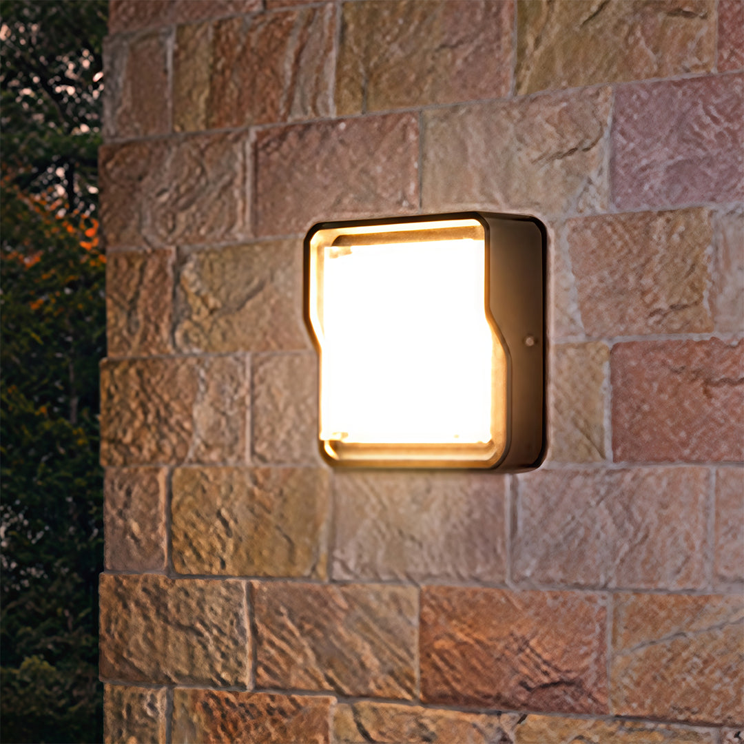 Arandela Exterior Quadrada em Alumínio Preto, LED Branco Quente 12W
