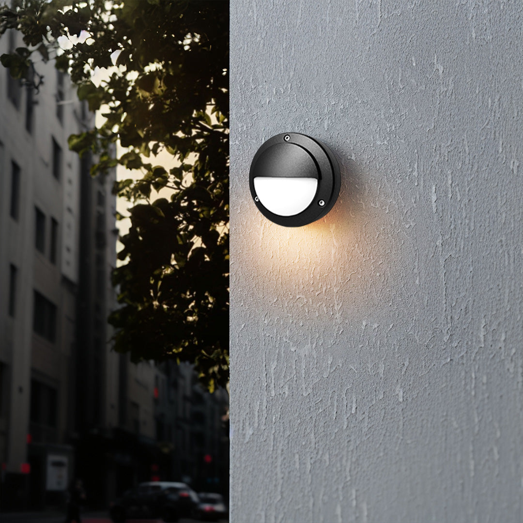 Rund udendørs væglampe i aluminium, sort, integreret LED