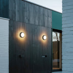Tasha rund utendørs vegglampe i aluminium, matt svart LED-vegglampe