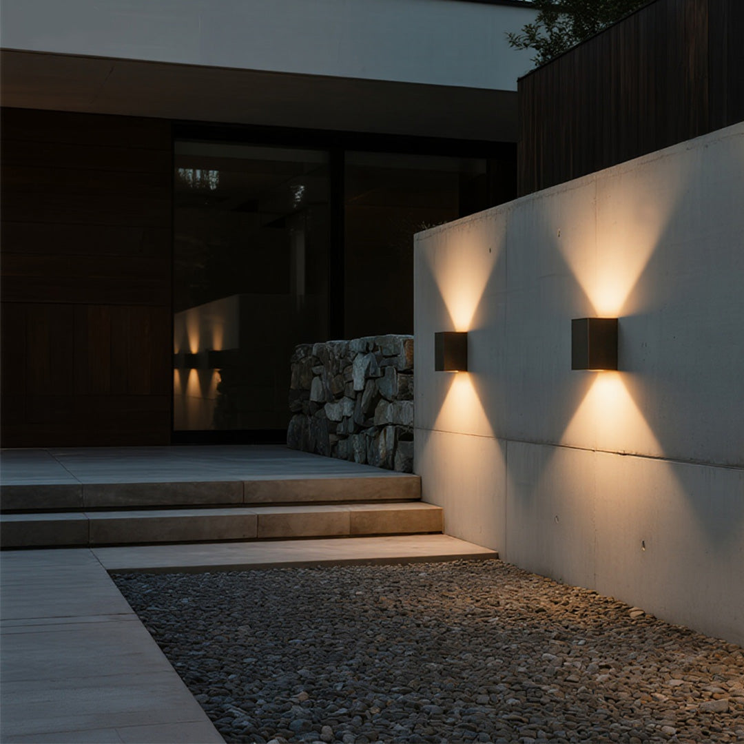 Applique murale extérieure en aluminium moulé sous pression, finition gris sable, lumière LED chaude  