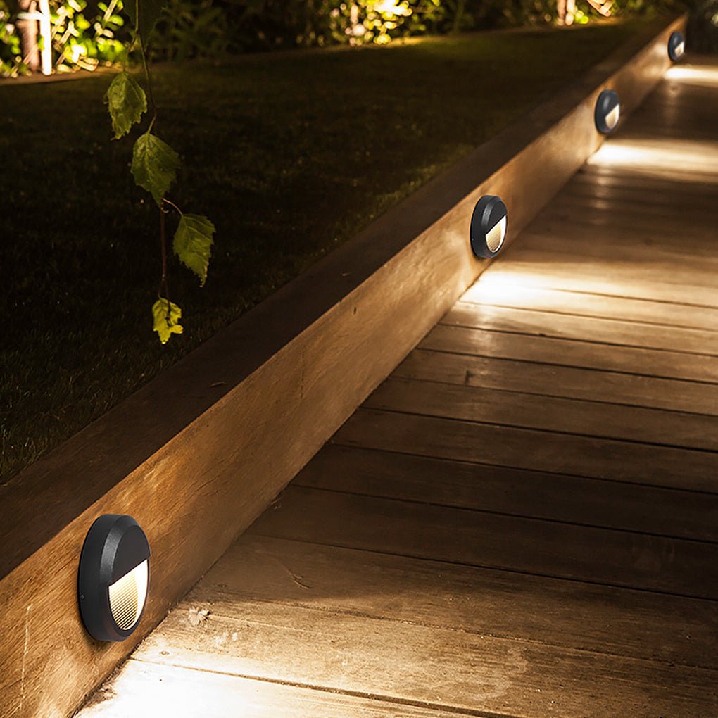 Hjørnetrinnlys for gårdsplasser, værbestandig aluminium LED-design