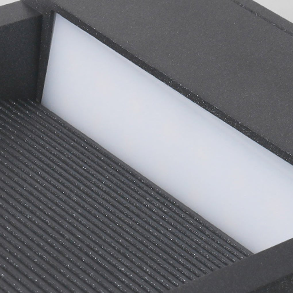 Hjørnetrinnlys for gårdsplasser, værbestandig aluminium LED-design