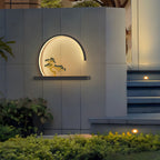 Luz de Parede Solar em Aço, Design Externo com Motivo de Pinheiro, Ada