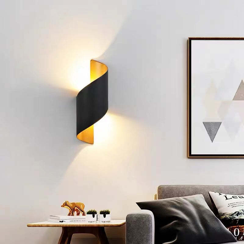 Travin Spiral Conch-Shaped Outdoor Wall Lamp, Black, White, or Gold