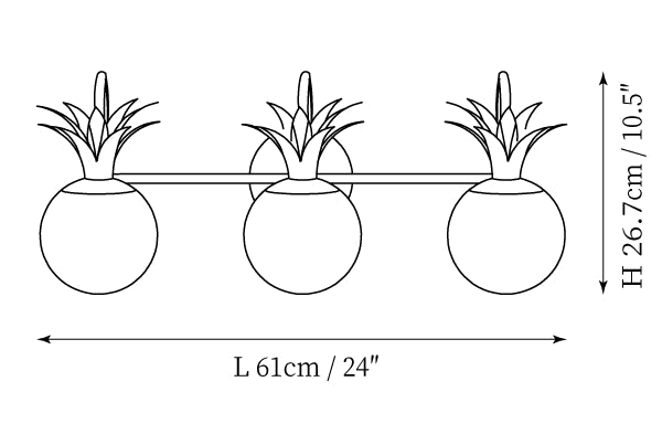 Dimension drawing of this Clérachic wall light in its three-light size, with its height and width marked.