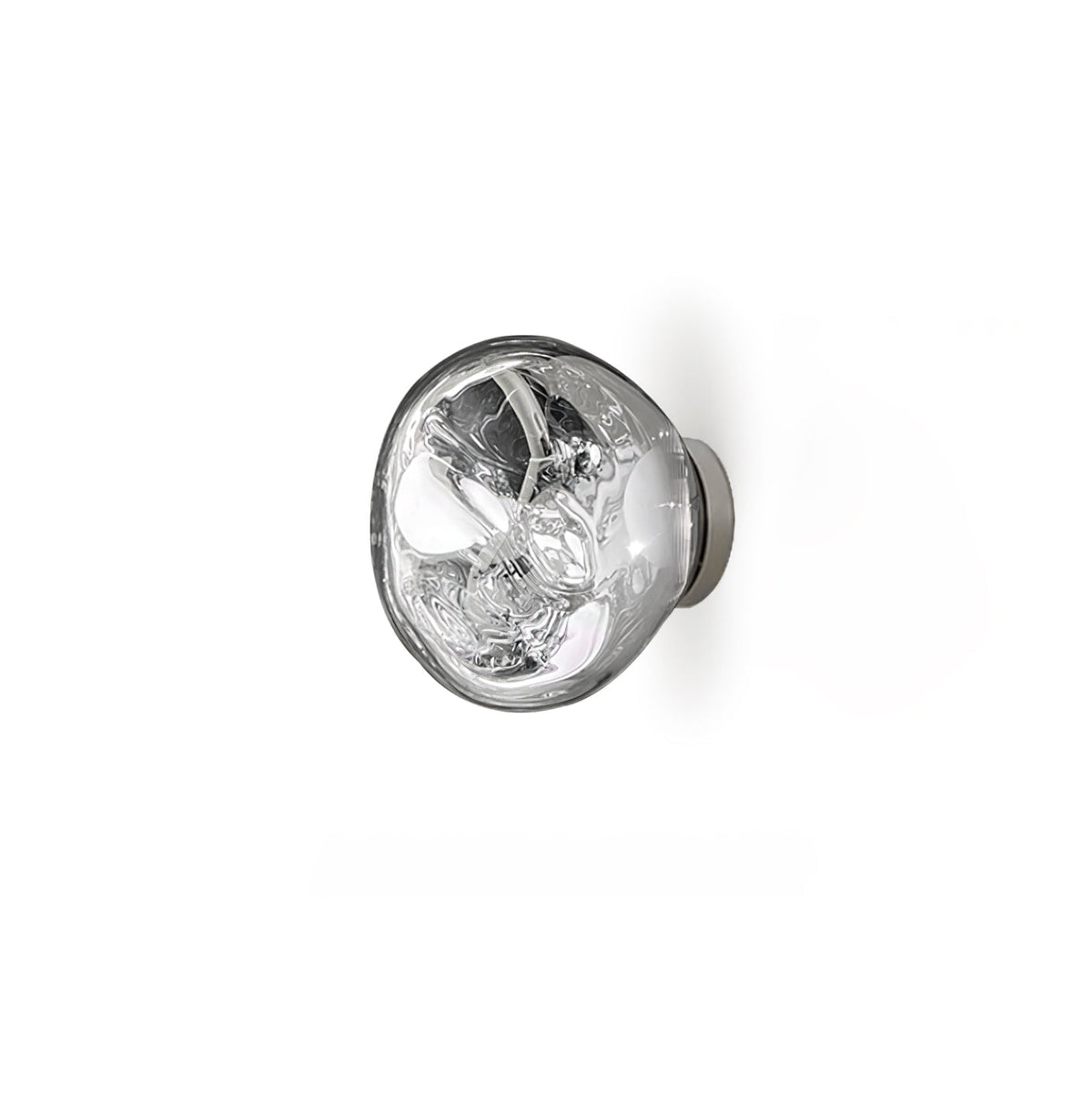 A Clérachic wall light with a chrome-silver shade and a reflective inside, on a white background.