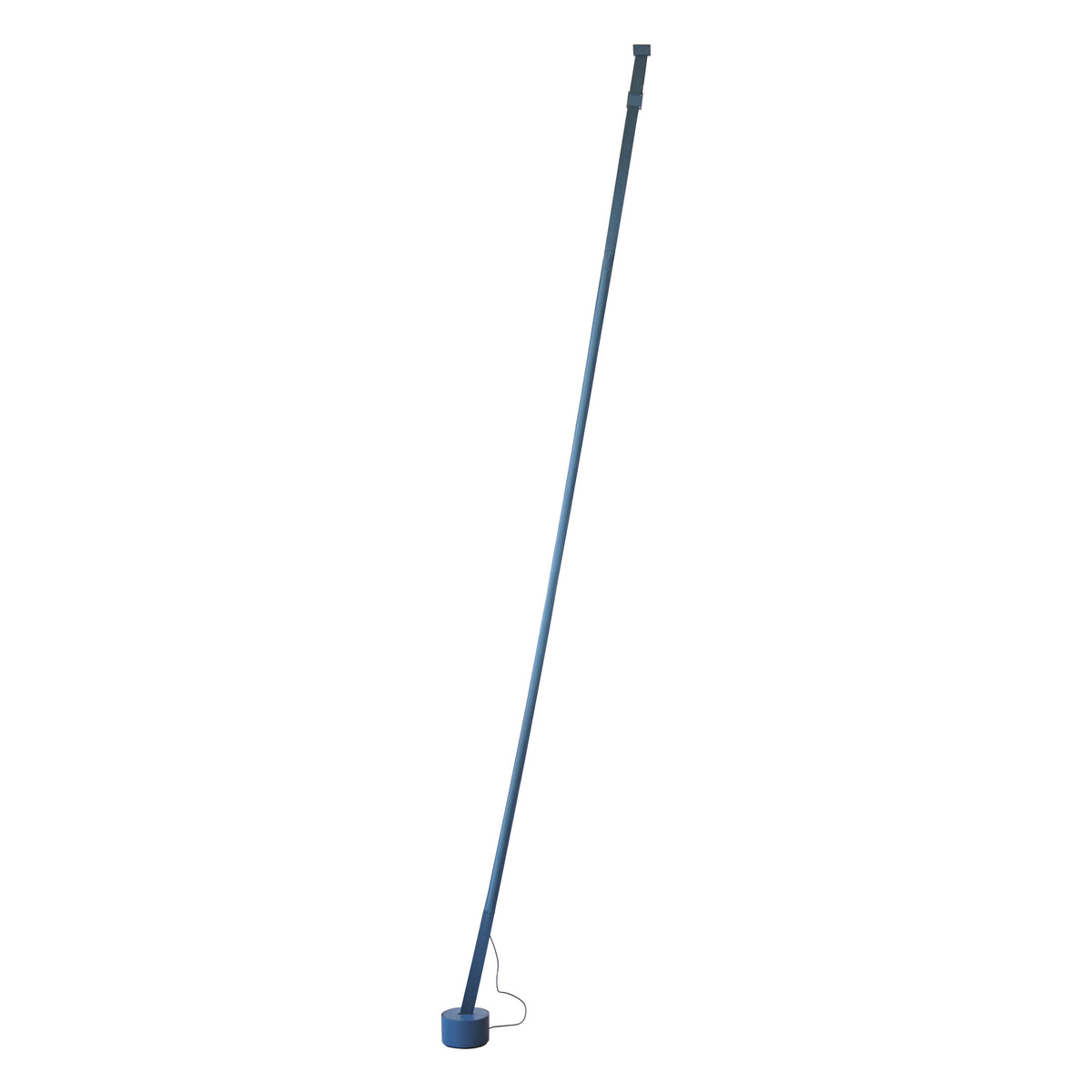 A slim grey-blue Clérachic floor lamp strip leans to a round blue base on a plain white backdrop, its cord trailing.