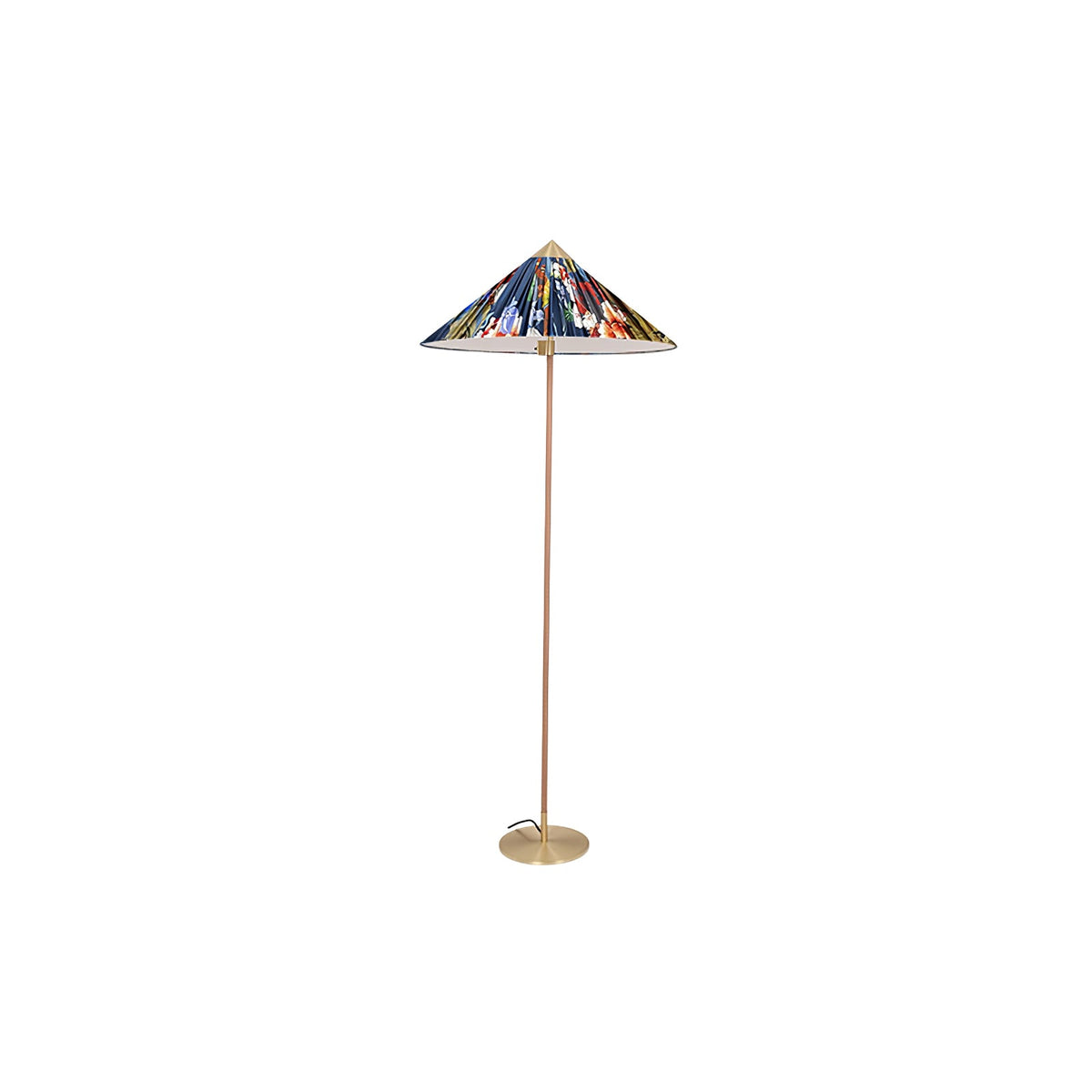 In this photo, a Clérachic floor lamp with a blue and white printed shade and a slim stem, on a plain white backdrop.