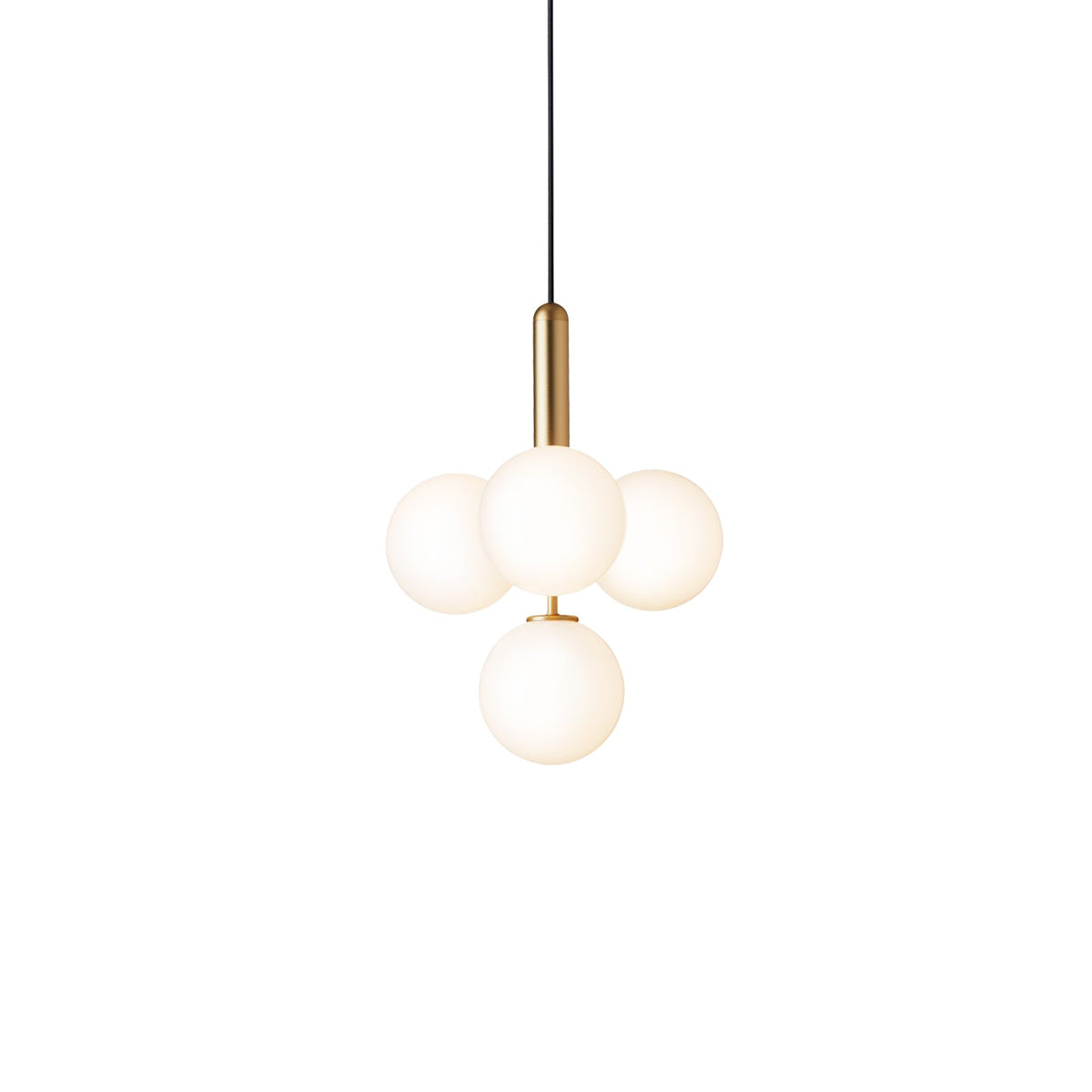 Clérachic four-globe pendant in white opal glass with a brass rod, cut out on a plain white background.