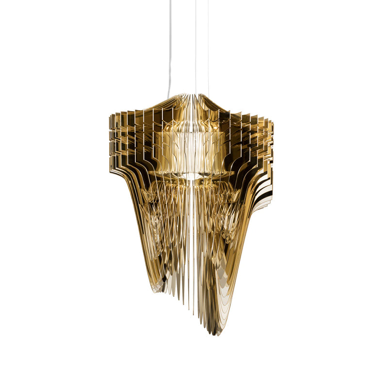 A Clérachic gold acrylic fringe pendant on three thin cables, its glossy fins layered round a pale inner shade, on white.