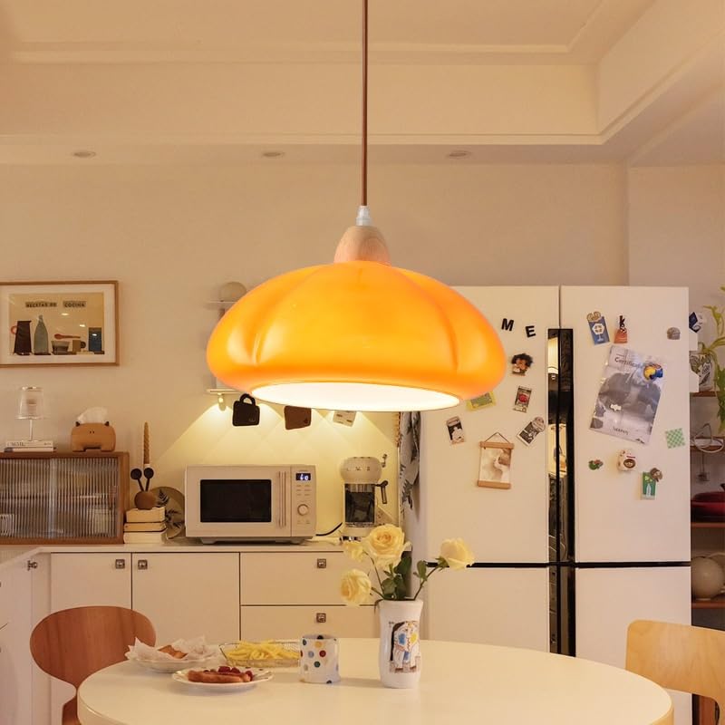 Clérachic pendant light for a dining table, studio view of the shade and fitting.