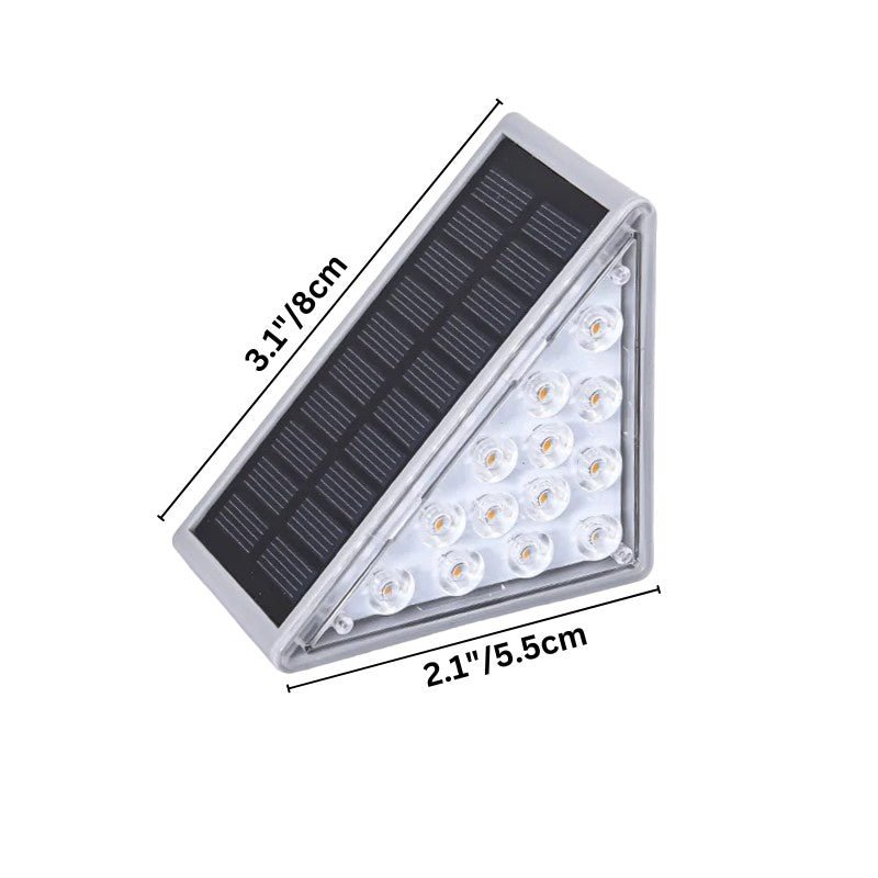 Clérachic grey solar step light shown with its 8 cm panel height and 5.5 cm depth marked in a dimension diagram.