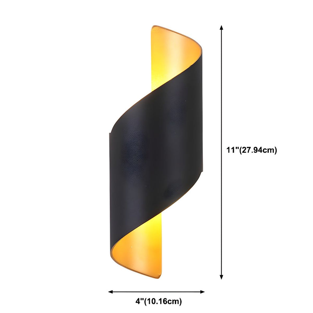 Dimension drawing of this Clérachic wall light, with its height and width marked.