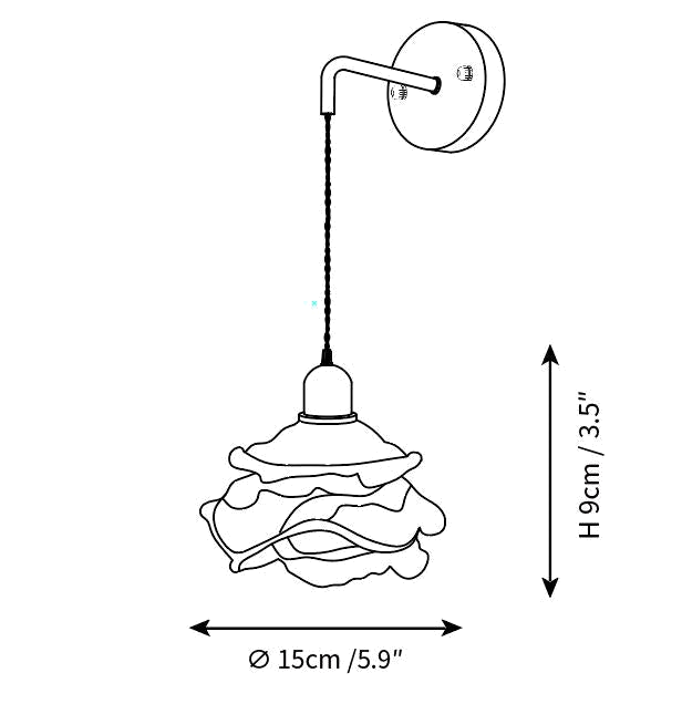 Dimension drawing of this Clérachic wall light, with its 9 cm height and 15 cm width marked.