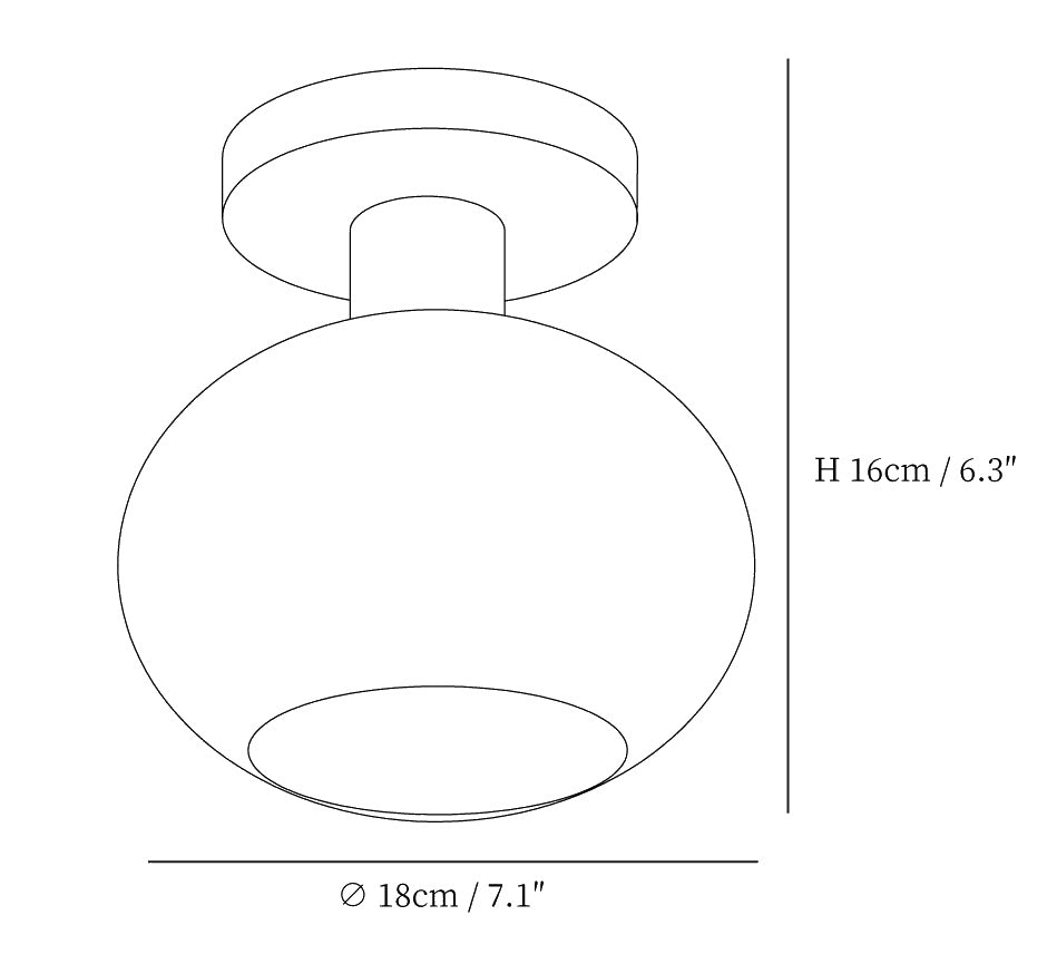 Dimension drawing of the white shell ceiling lamp, in outline against white.