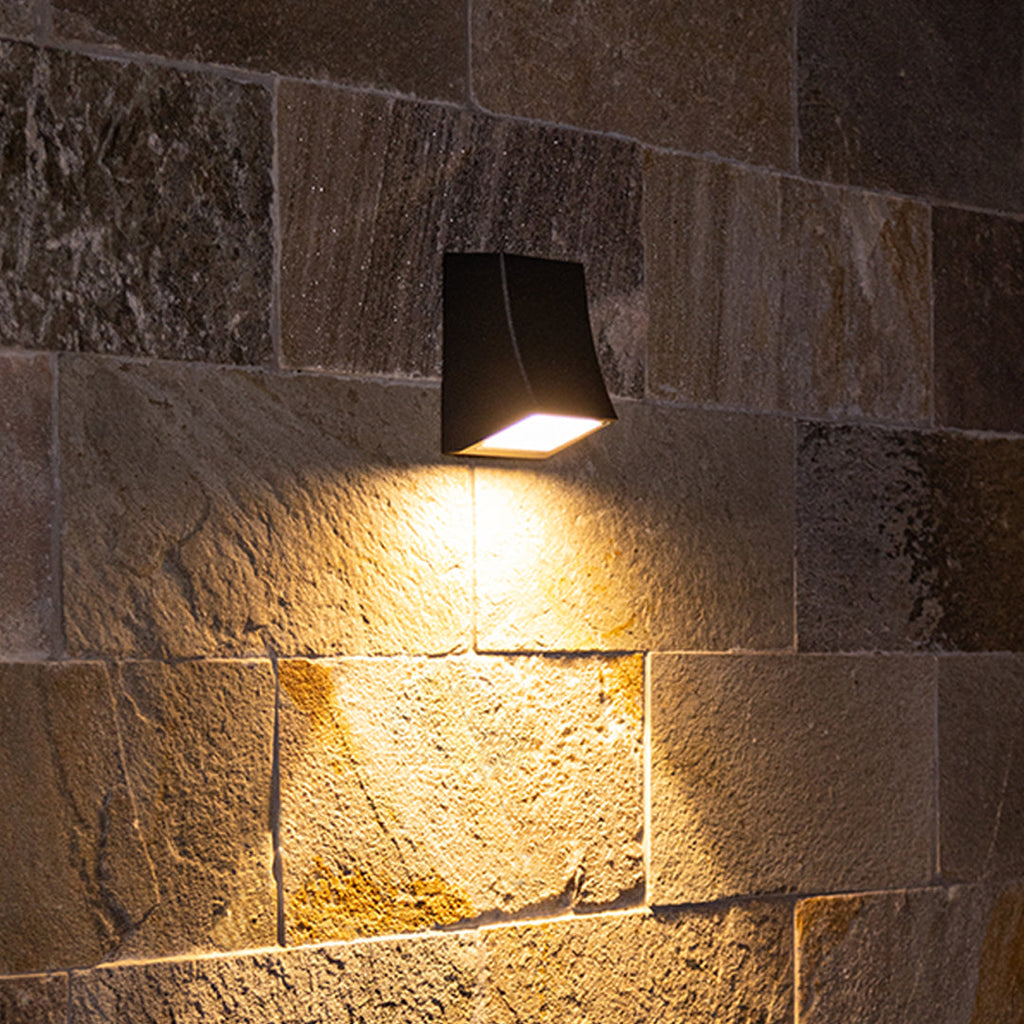 Arandela de Parede Elisay para Exterior, LED de Estilo Industrial, Alumínio Fundido Preto