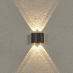 Wave-Arc LED udendørs væglampe, sort aluminium, IP65 vandtæt
