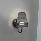 American Vintage LED-væglampe, kegleformet glasskærm, justerbart hvidt lys