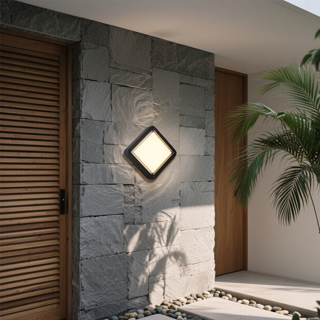 Arandela Exterior Quadrada em Alumínio Preto, LED Branco Quente 12W