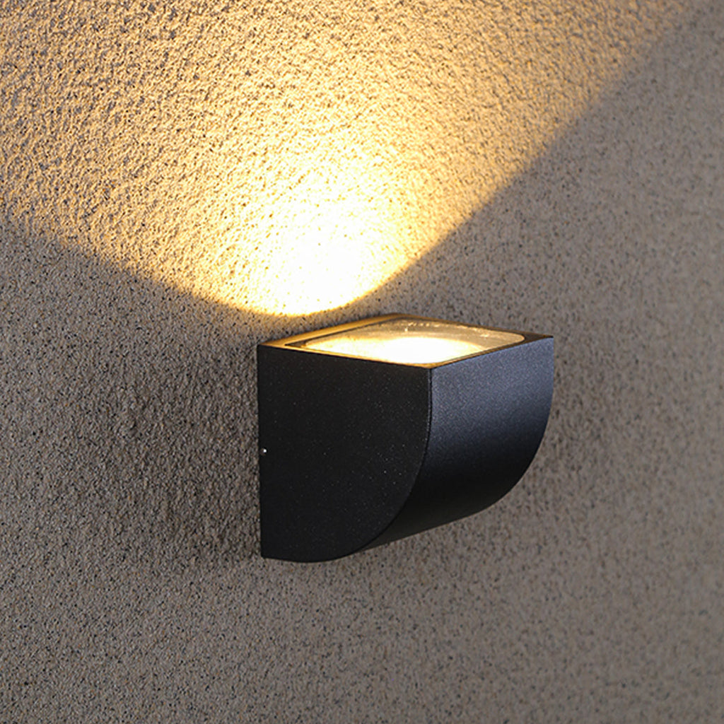 Luz de Parede Exterior em Vidro Industrial, Alumínio Preto Minimalista