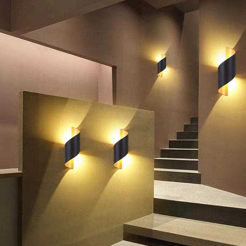 Travin Spiral Conch-Shaped Outdoor Wall Lamp, Black, White, or Gold