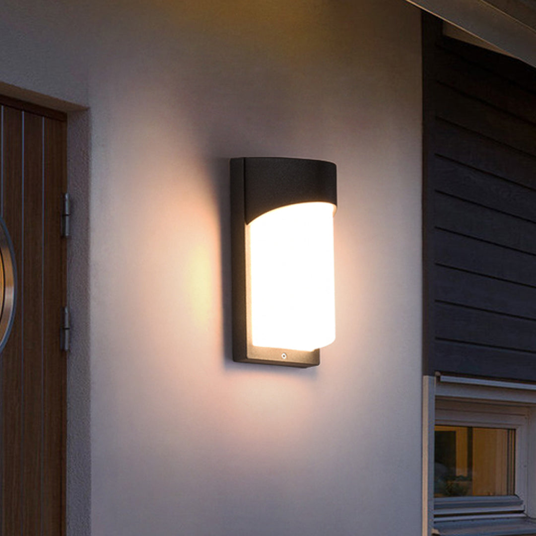 Laurce Nordic LED udendørs væglampe, sort aluminium, OSRAM-chip