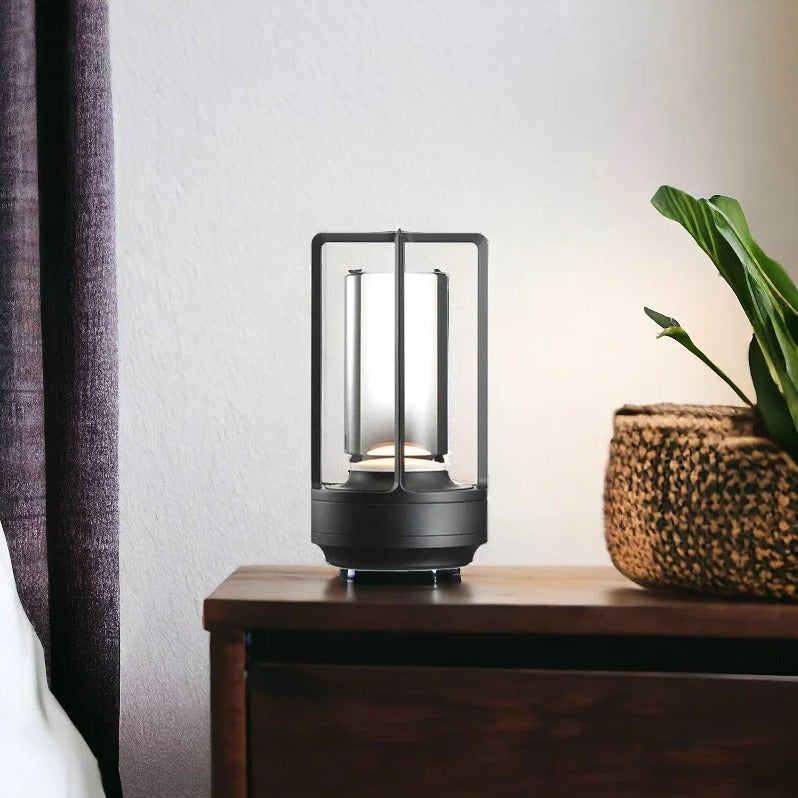 Clérachic Cordless Metal Table Lamp for Bedside Touch Control — gallery frame 01.