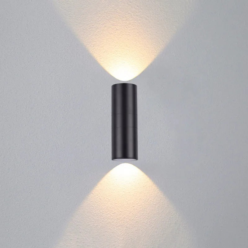 Lâmpada de Parede Exterior Ray em Metal e Vidro, Design LED Minimalista