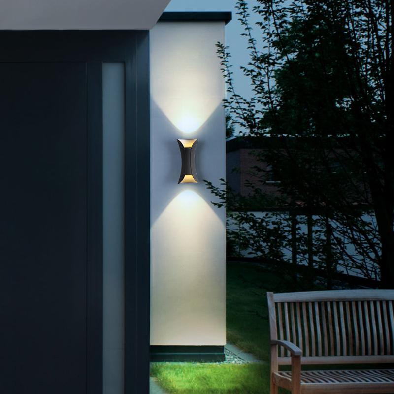 Applique murale extérieure Sunshine en aluminium et verre, lumière LED haut-bas