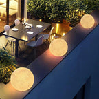 Luz de Poste Exterior Redonda em Forma de Lua, Design de Bola em Resina Belle