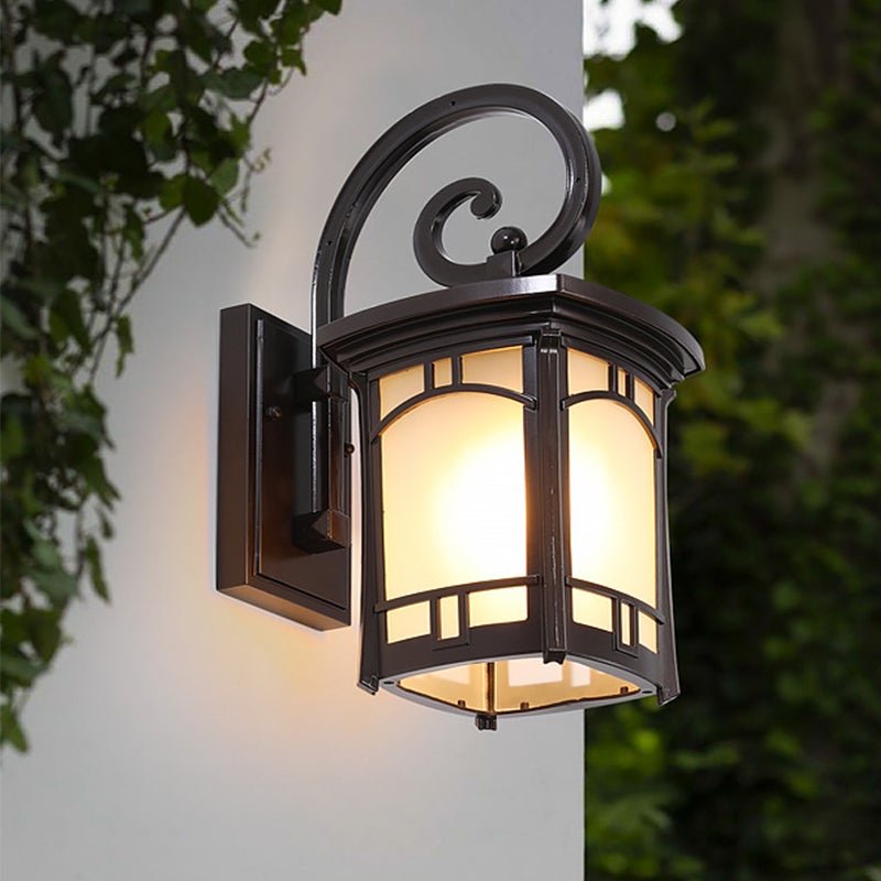 Luz de Parede Exterior em Vidro às Riscas, Design Geométrico, Abajur em Alumínio