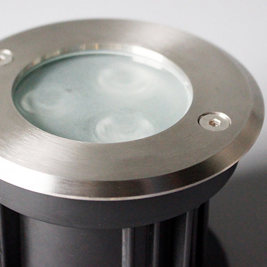 Recessed LED Well Light For Poolside Decks And Lawns, IP65 Chrome