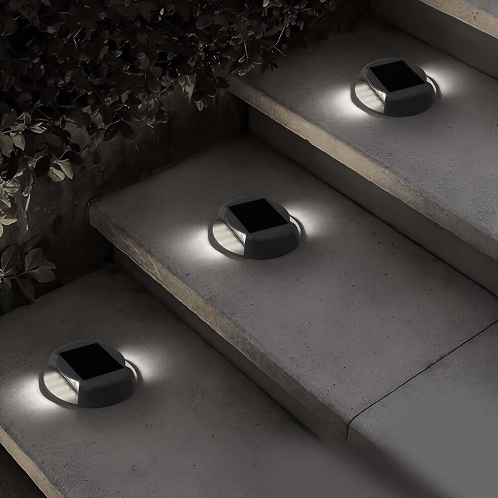 Round Solar LED Deck Light, Dusk-to-Dawn Weatherproof ABS Step Light