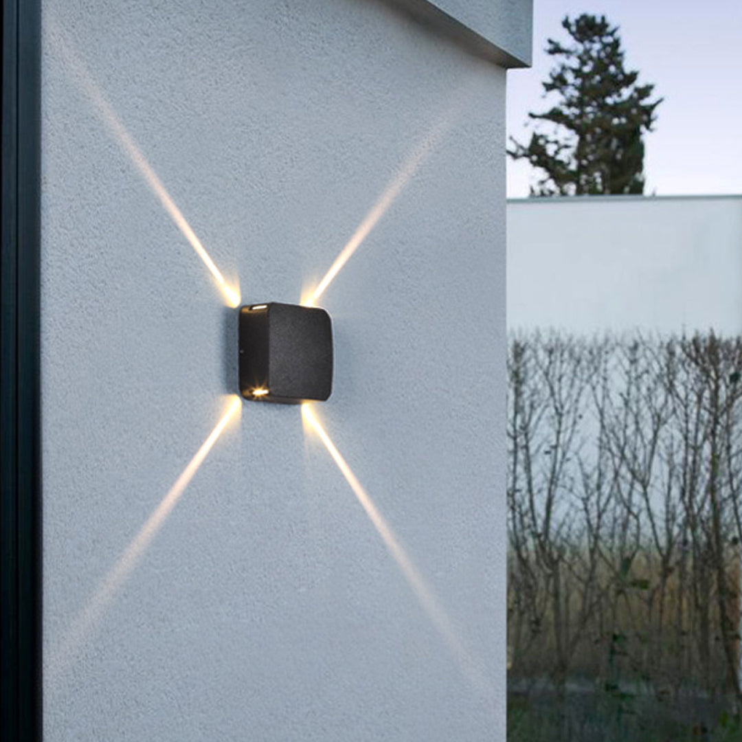 Luz de Parede LED Reire Square, Design Exterior em Alumínio com Viga Cruzada