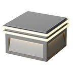 Lampes piliers avec base en acier, poteau LED carré minimaliste Theodore