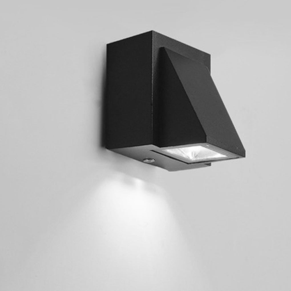 K-formet udendørs væglampe i støbt aluminium med LED-lys op og ned